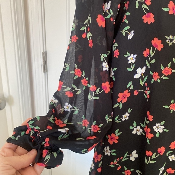 Love Tree floral shift dress with cold shoulders. - Picture 4 of 12